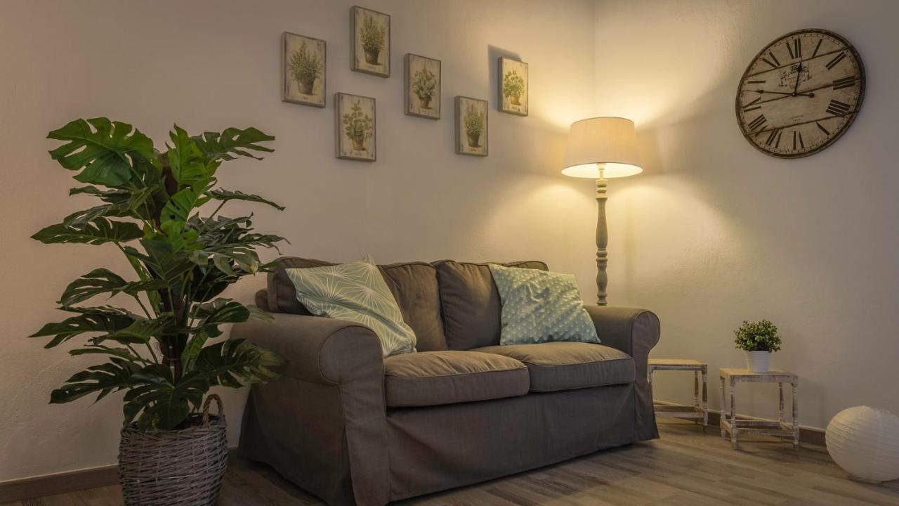 Birkin Apartments Cagliari Exterior foto